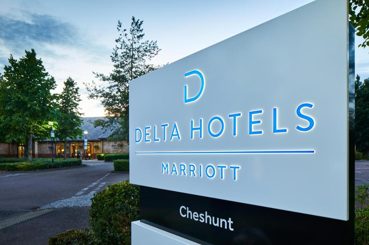 Delta Hotels By Marriott Cheshunt Broxbourne Bagian luar foto