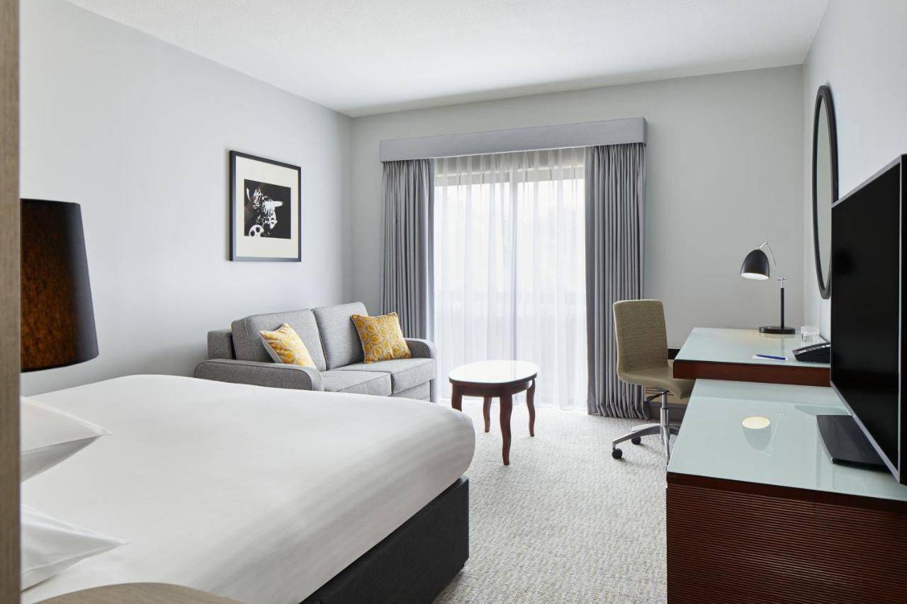 Delta Hotels By Marriott Cheshunt Broxbourne Bagian luar foto